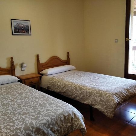 Casa Rural Lo Ferrero Guest House Belsue Ngoại thất bức ảnh